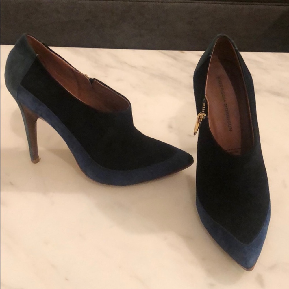 Sigerson Morrison multicolor suede pump